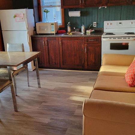 Chalet With Great Lake View Gracefield Extérieur photo